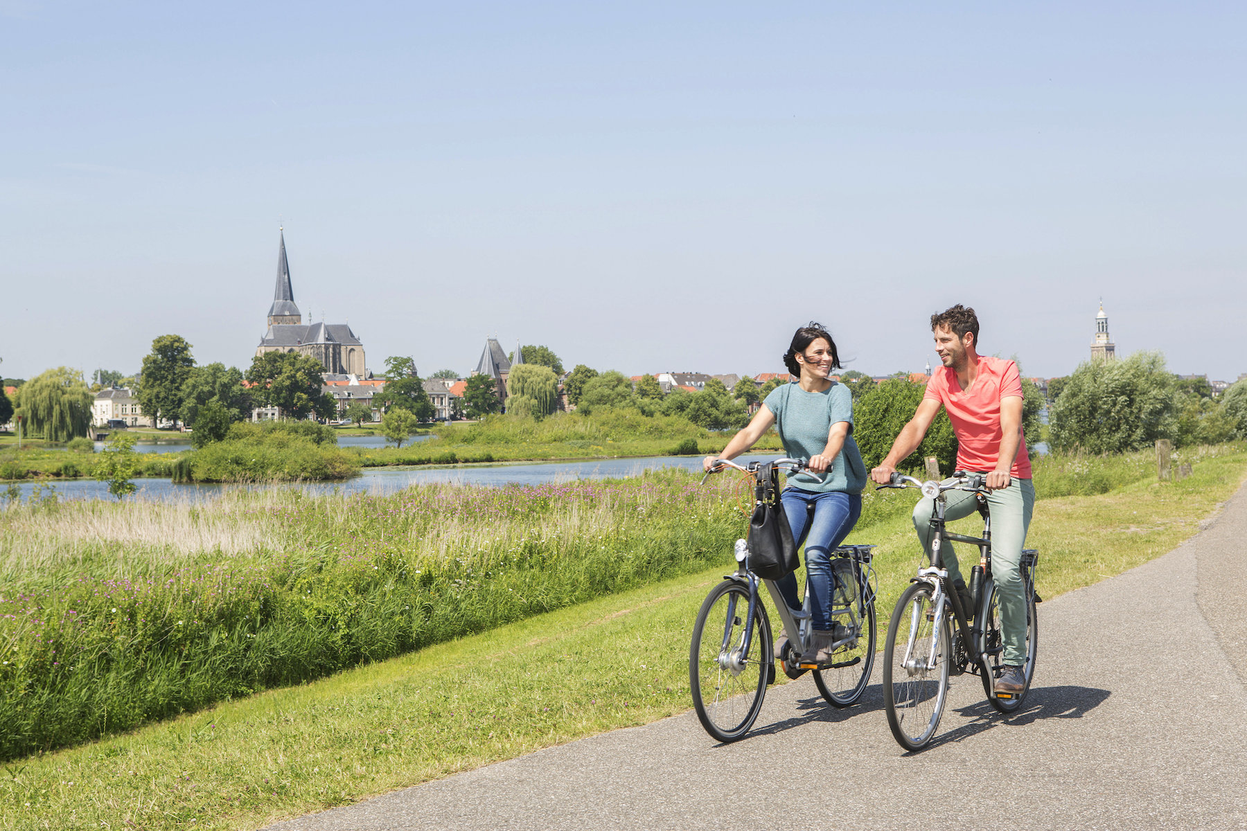 holte residentie verdamping Heerlijk fietsen in Nederland: 8 gratis routes in jouw mailbox - Blog —  Goodbye.be — Online en offline magazine over vakantie & vrije tijd